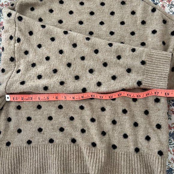 H&M | Tan & Black Polka Dot Mock Neck Slouchy Lounge Sweater - Picture 12 of 12